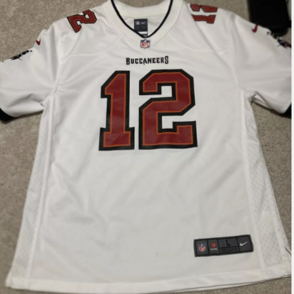 Tom Brady Tampa Bay Buccaneers  Jersey White #12 Size Youth